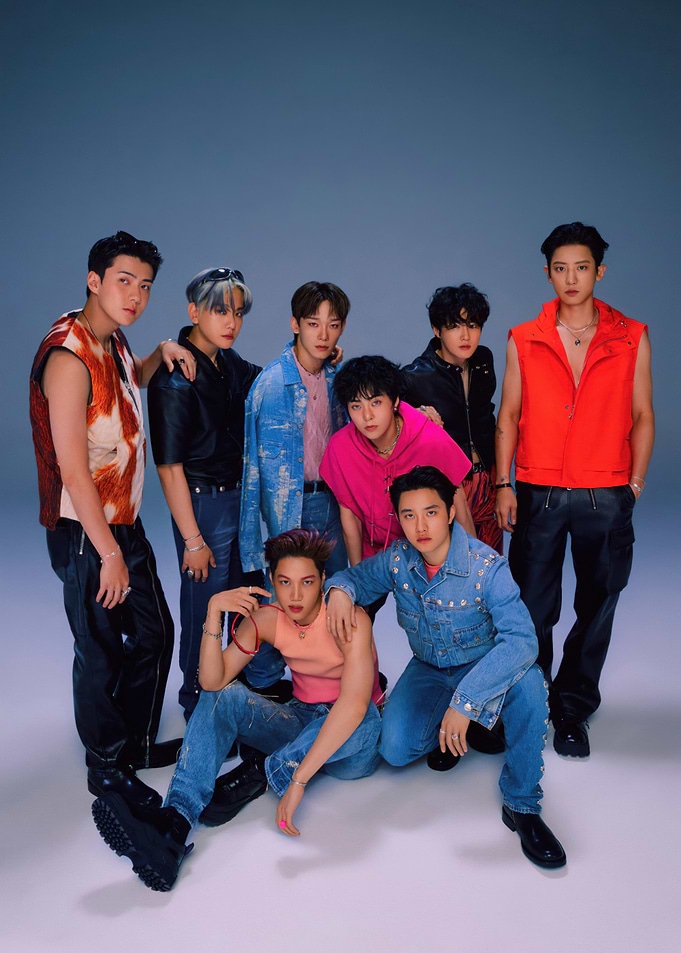 EXO Group Photo