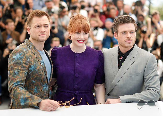 Three Actors Posing for a Photo