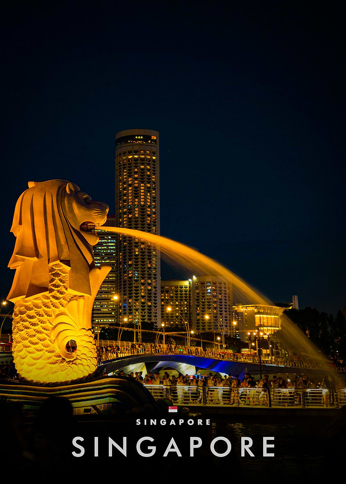 Singapore Merlion Fountain at Night