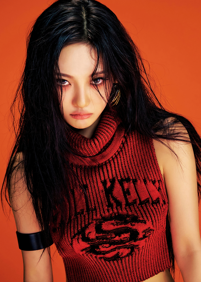 aespa in Red Knit Top