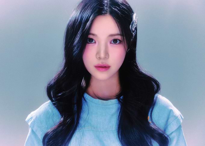 yuha babymonster in Blue Shirt