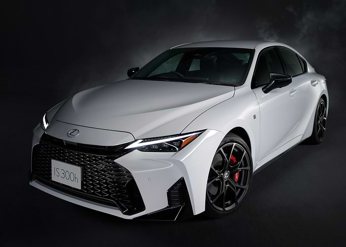 White Lexus IS 300h Sedan