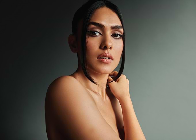 Mrunal Thakur Portrait