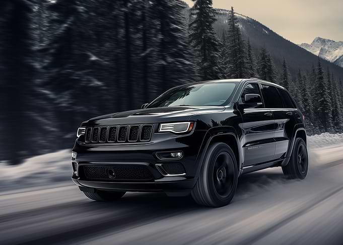 Jeep Grand Cherokee in winter