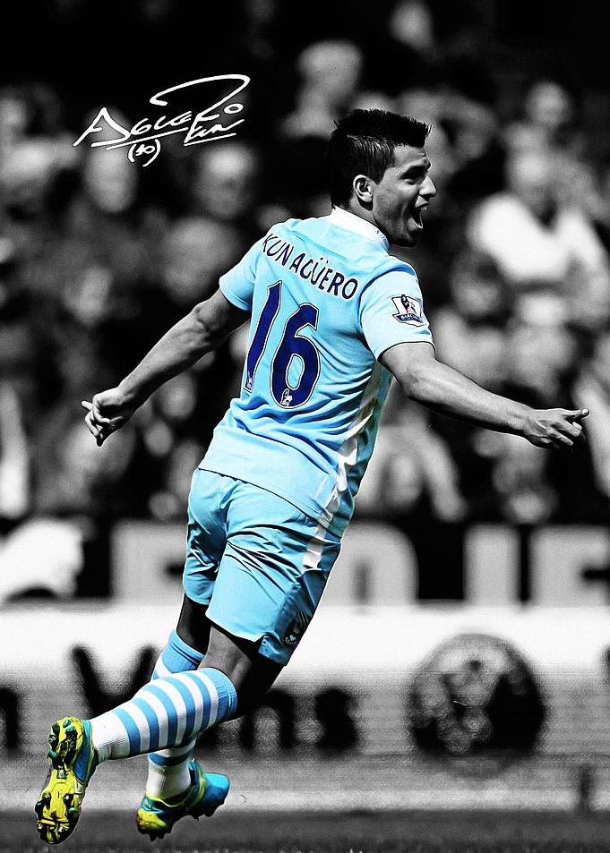 Aguero celebrating a goal