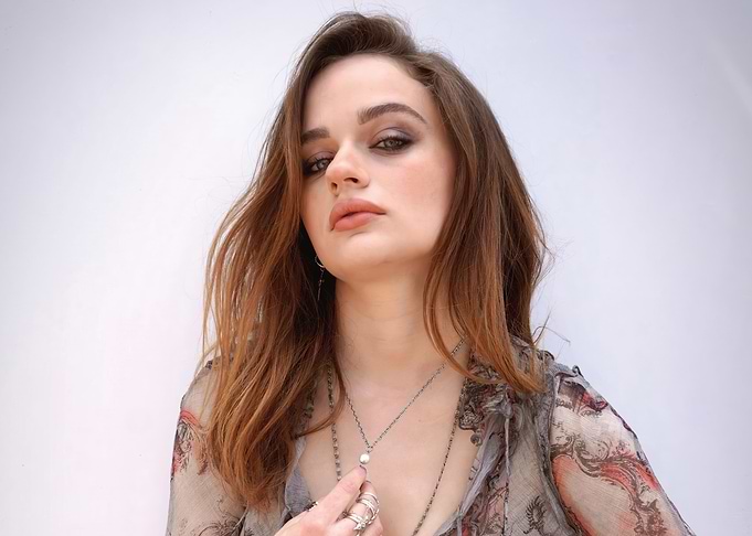 Joey King Portrait
