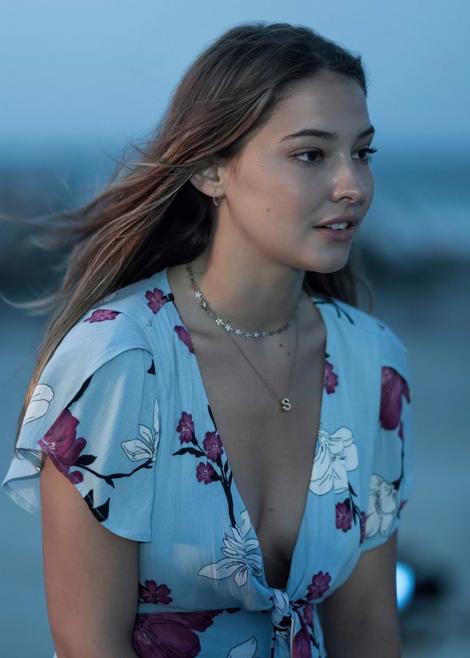 madelyn cline in Floral Dress