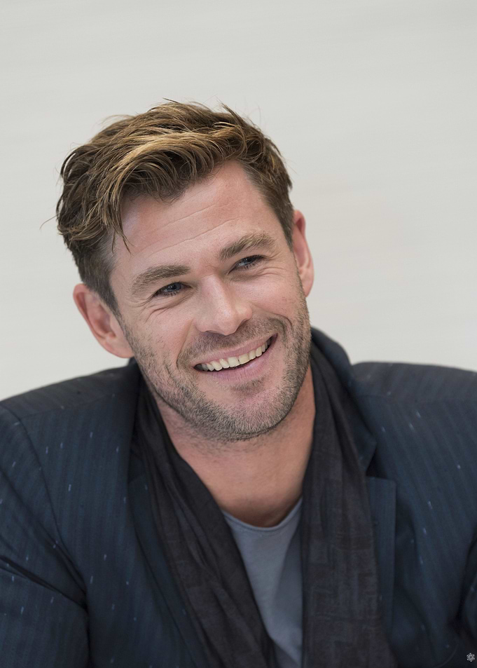 Chris Hemsworth Smiling
