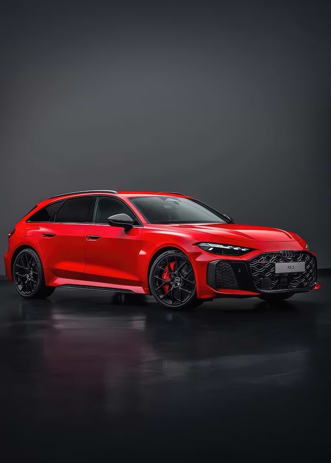 Red Audi RS6 Avant