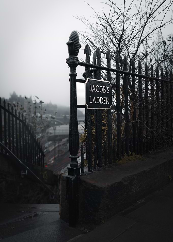 Jacob's Ladder Sign in Edinburgh