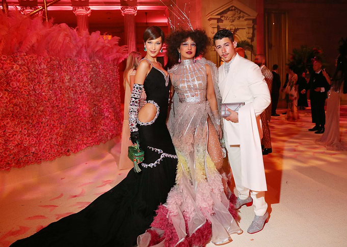 Celebrities at the Met Gala