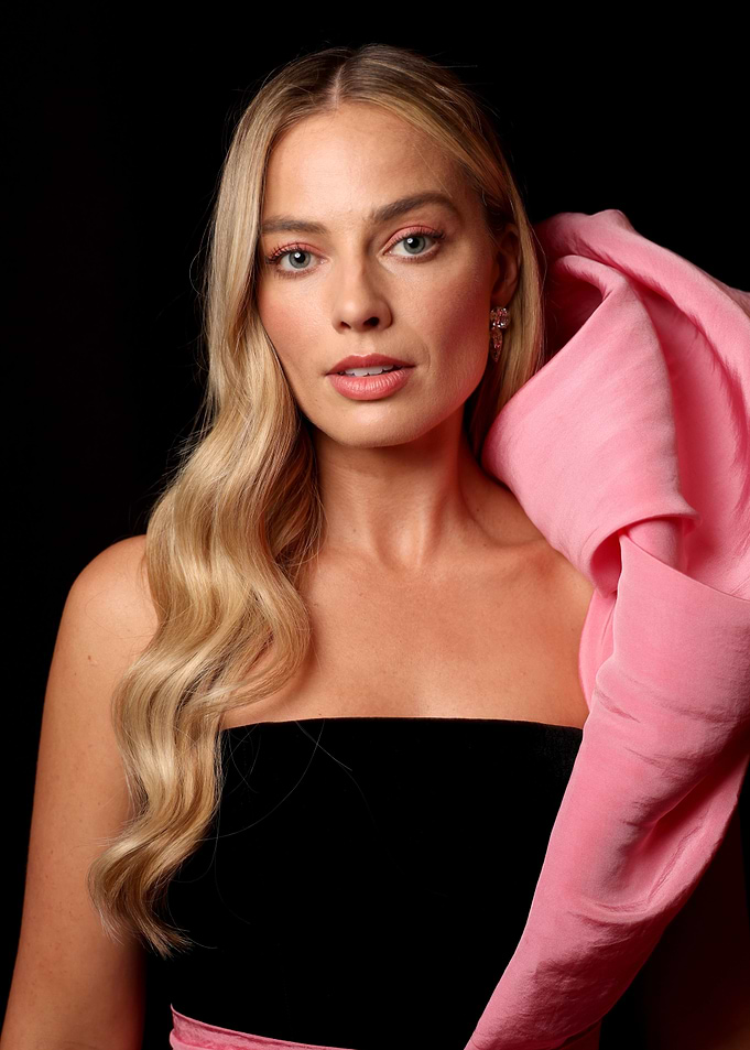 Margot Robbie in Pink and Black Dress