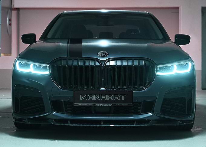 Manhart BMW 7 Series Front View