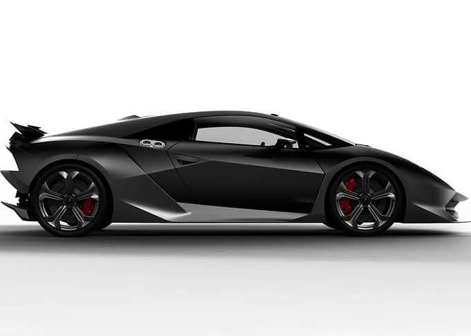 Black Lamborghini Sesto Elemento
