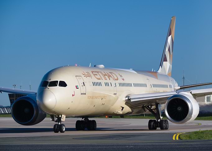 Paris CDG - B787 Etihad