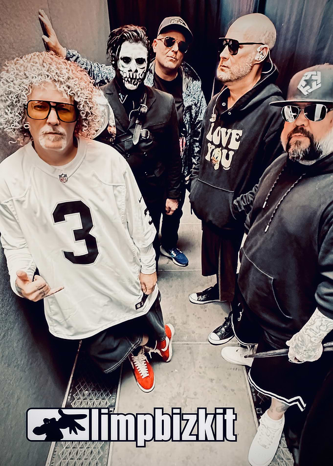 Limp Bizkit Band Members Pose