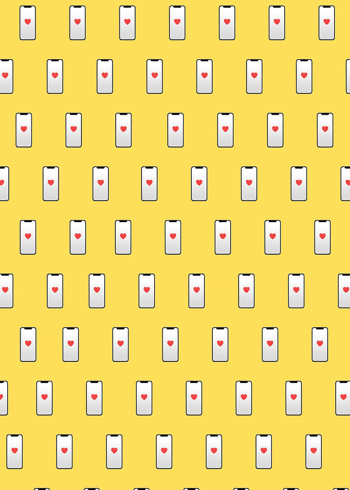 Pattern of Smartphones with Hearts