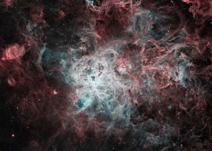 Tarantula Nebula Cosmic Cloud