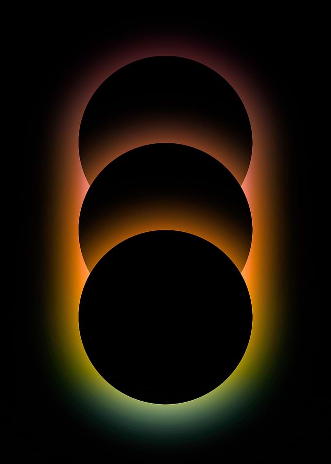 Abstract Eclipse Gradient