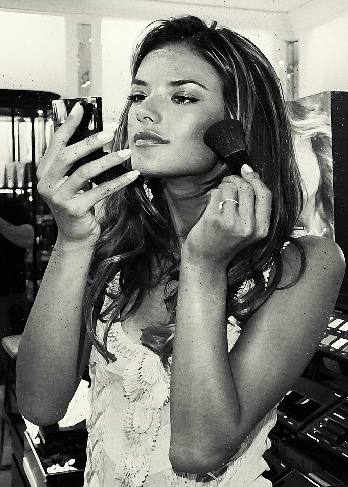 Alessandra Ambrosio Portrait