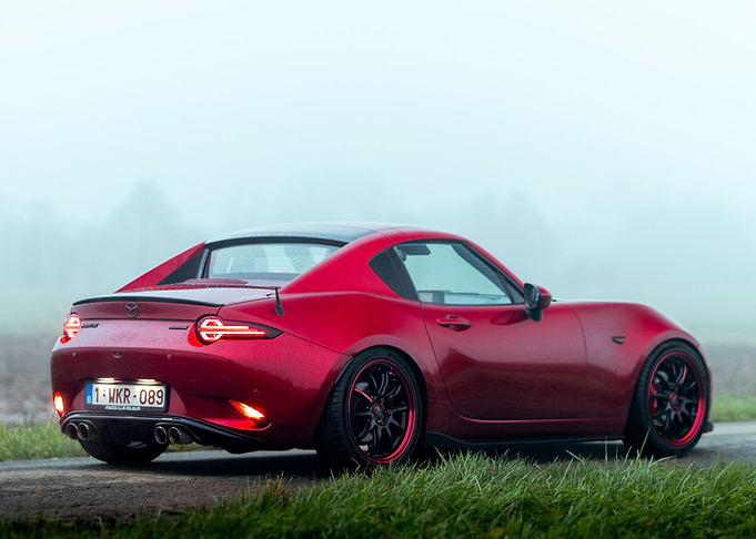 Red Mazda MX-5 RF in Fog