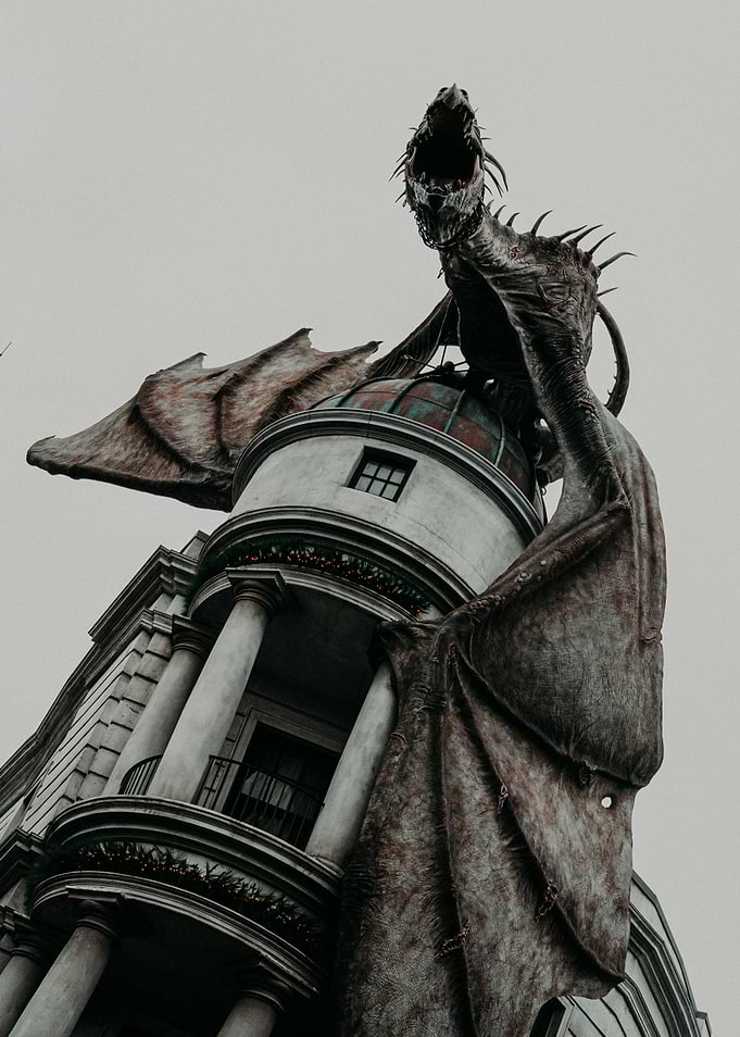 Dragon on Gringotts Bank
