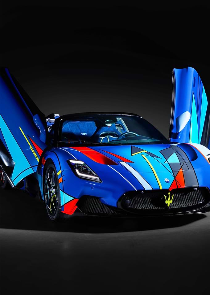 Maserati MC20 with Abstract Art Livery