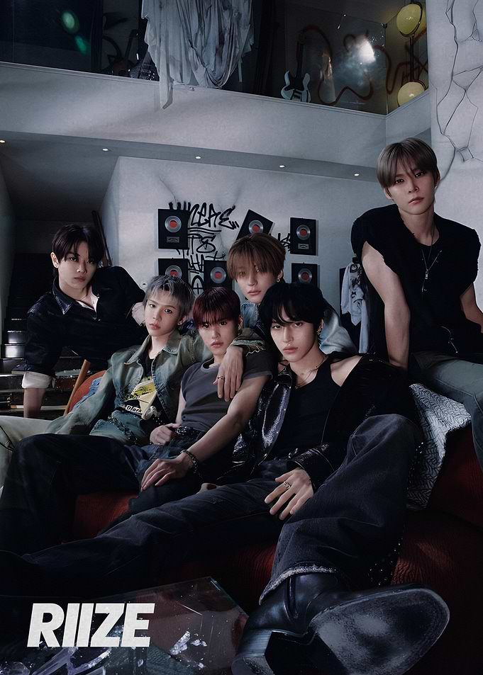 RIIZE Group Photo