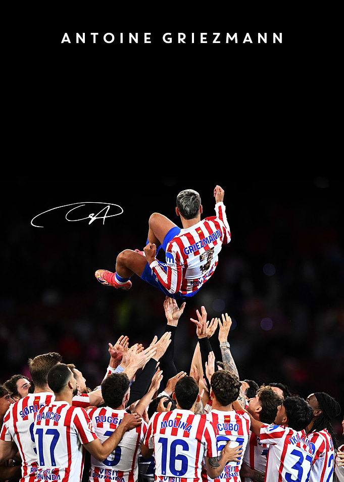 Antoine Griezmann Celebrated by Teammates