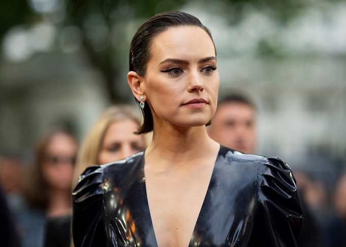 Daisy Ridley at Premiere