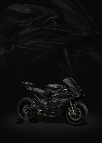 Black Yamaha R6 Motorcycle