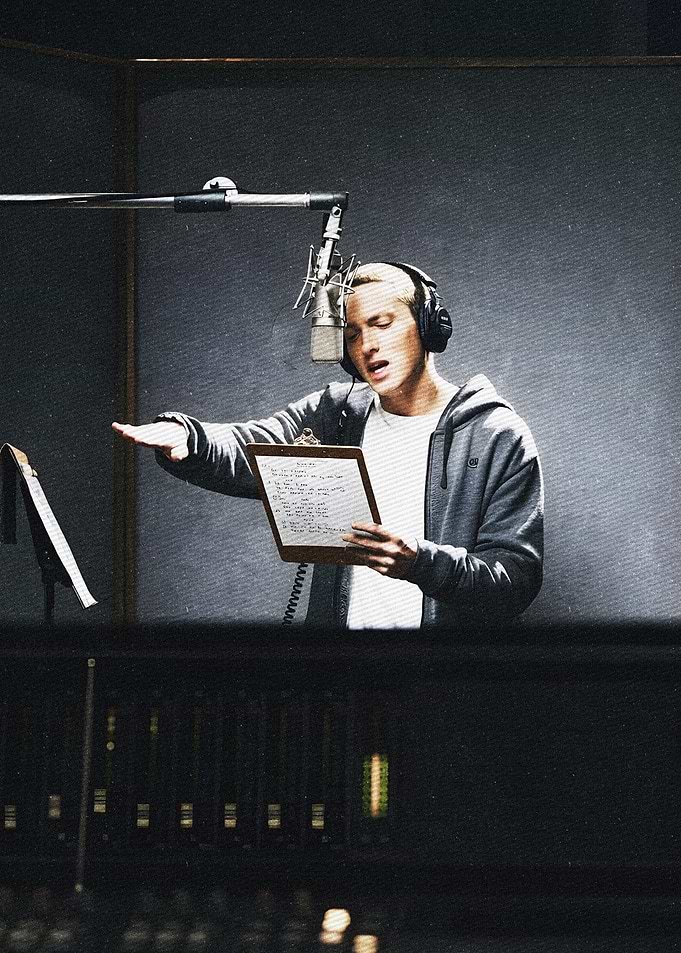 Eminem in recording studio
