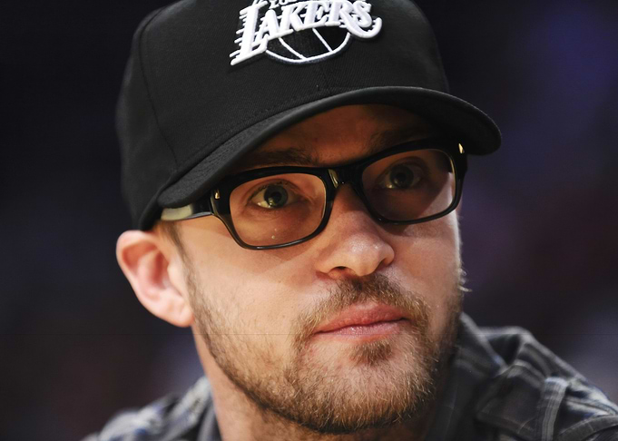 Justin Timberlake wearing Lakers hat and glasses