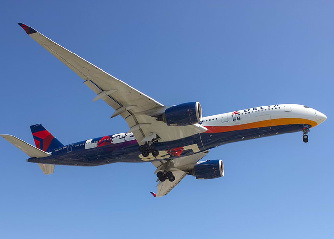 Delta Airlines Plane Landing