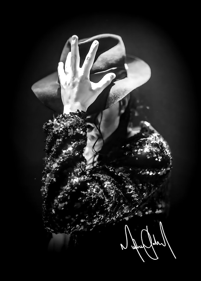 Michael Jackson Signature Hat Pose