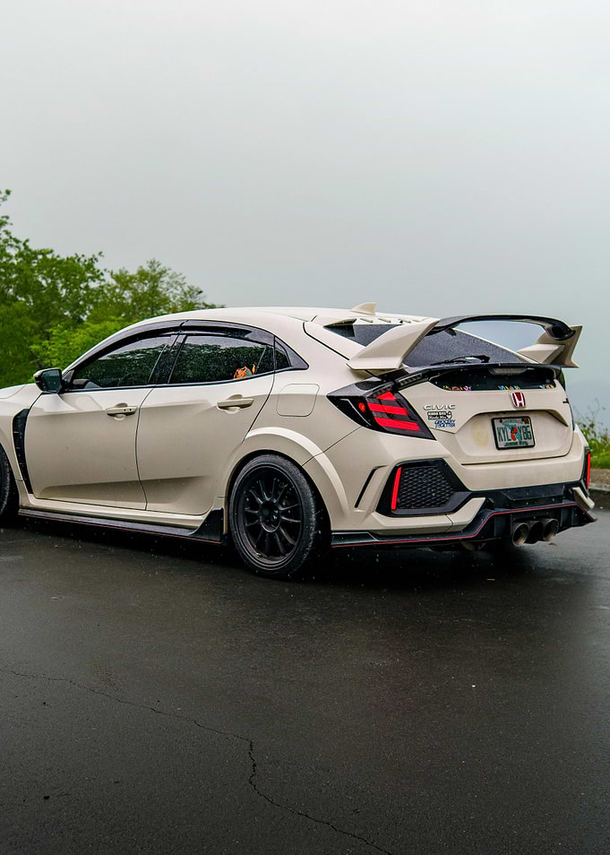 Modified Honda Civic Type R