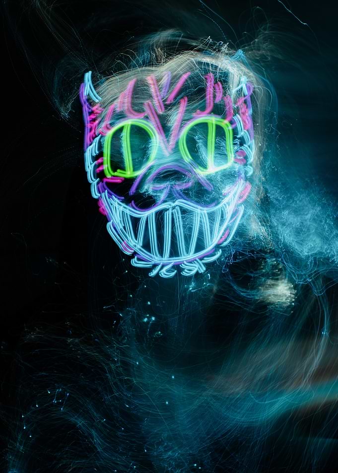 Cheshire Cat Neon Mask Light Painting