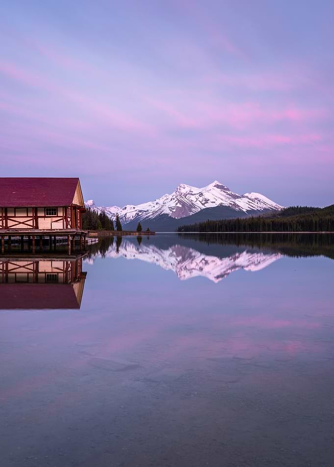 Serene Mountain Lake Reflection at Dusk
