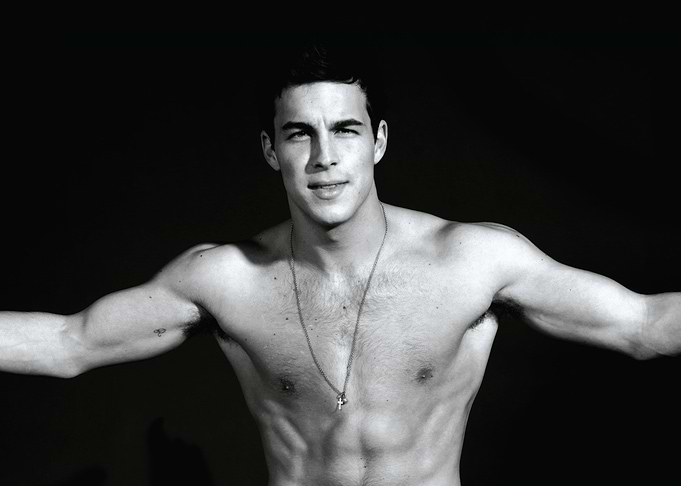 Shirtless mario casas with Necklace