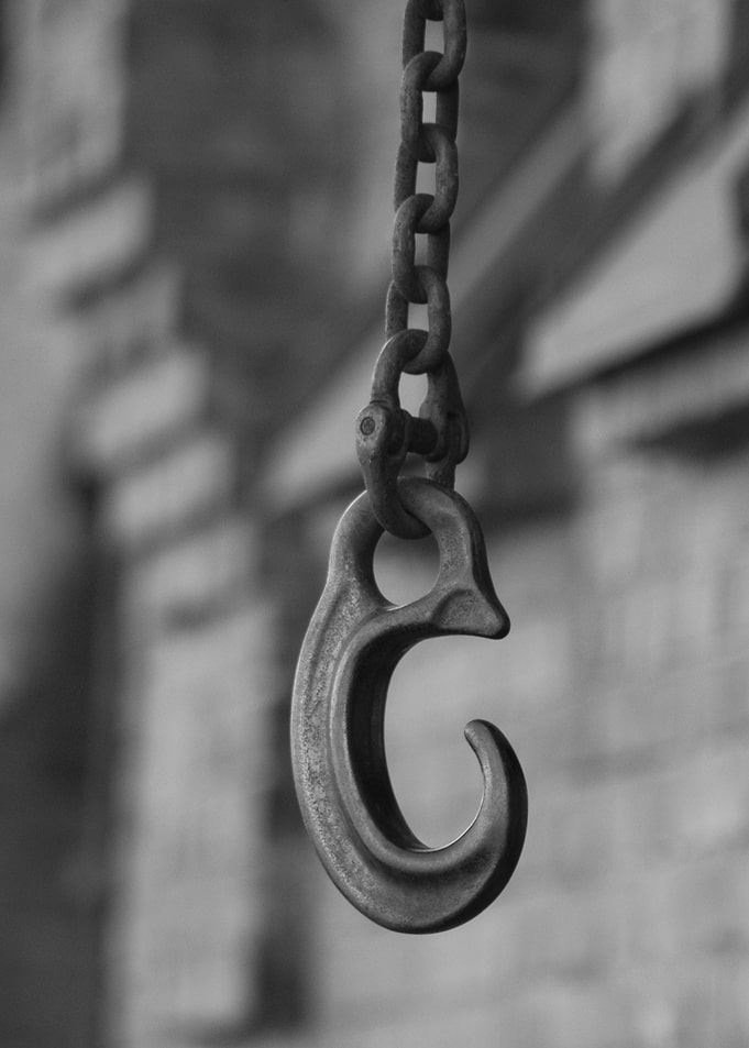 Heavy Duty Metal Hook and Chain