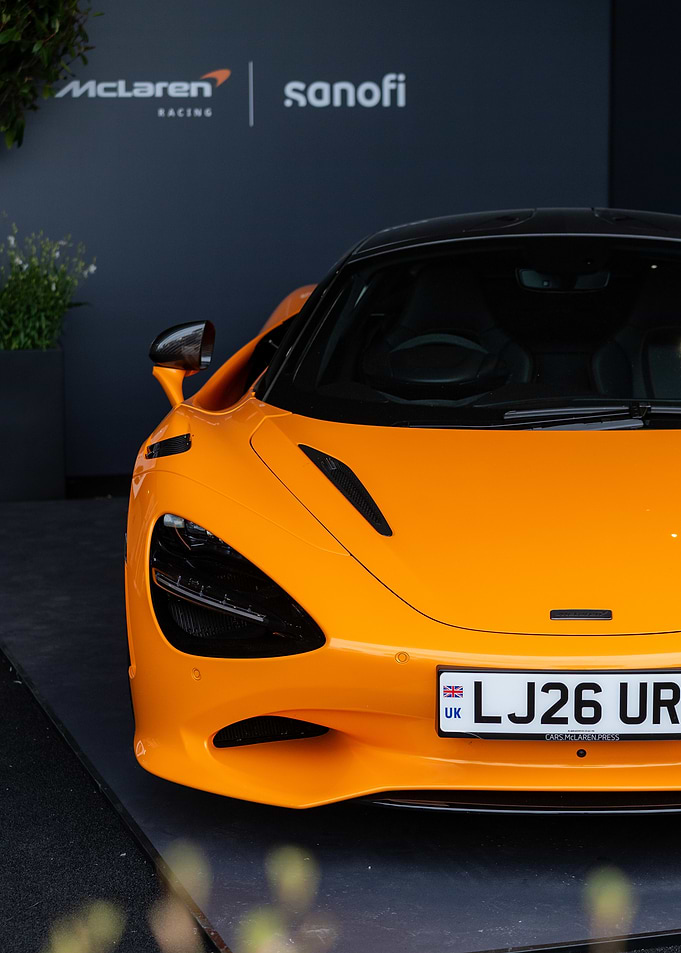McLaren 750s