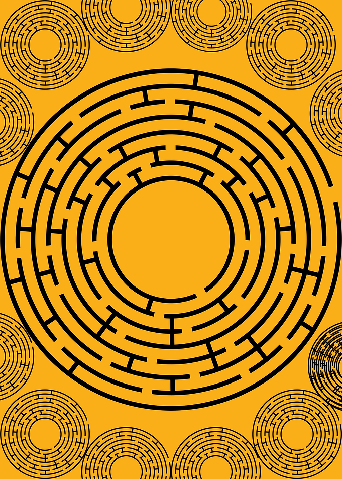 Circular Maze Pattern Design