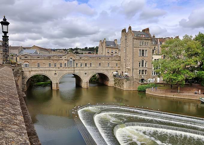 Pulteney Bridge and Weir in Bath