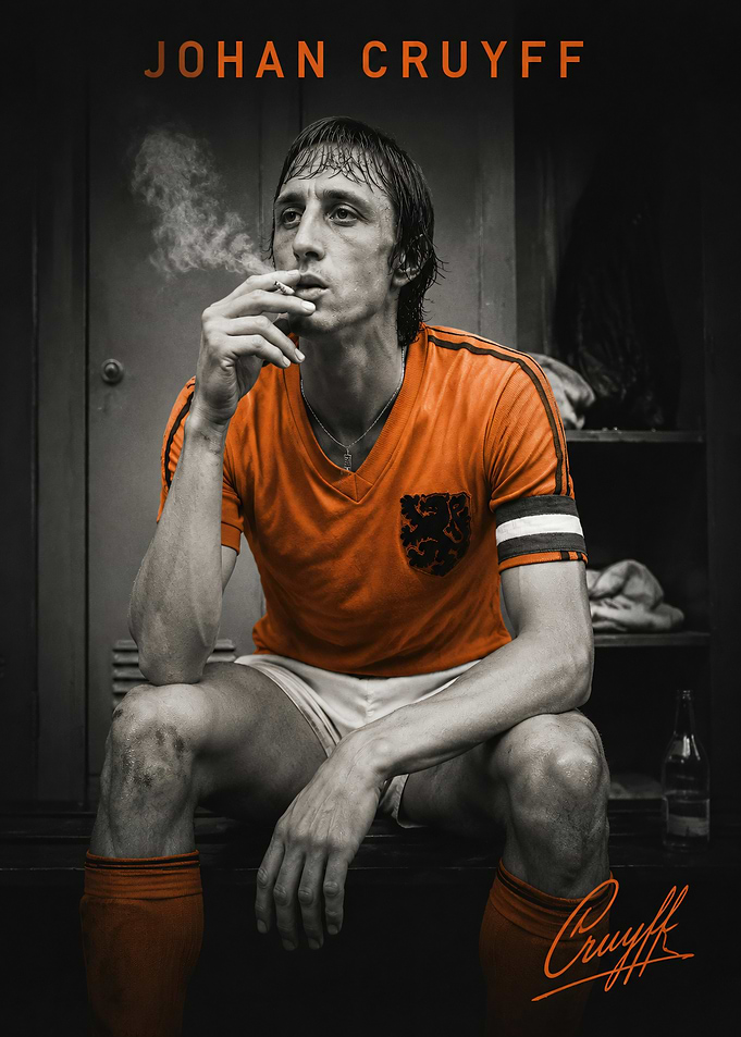 Johan Cruyff Smoking in Locker Room