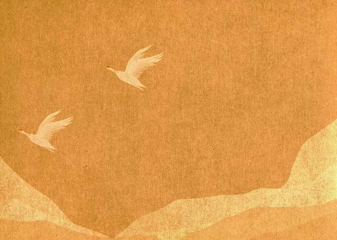 Minimalist Japanese Cranes on Gold
