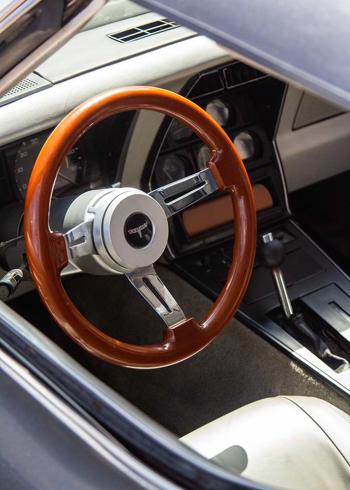 Chevrolet Corvette stingray interior