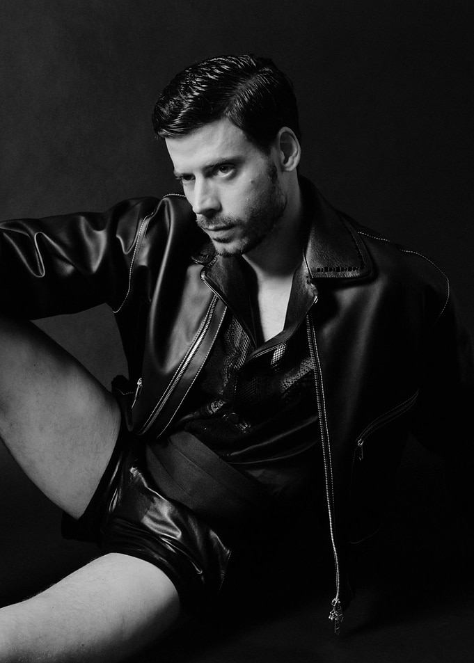 François Arnaud (Scott Hunter from Heated Rivalry)