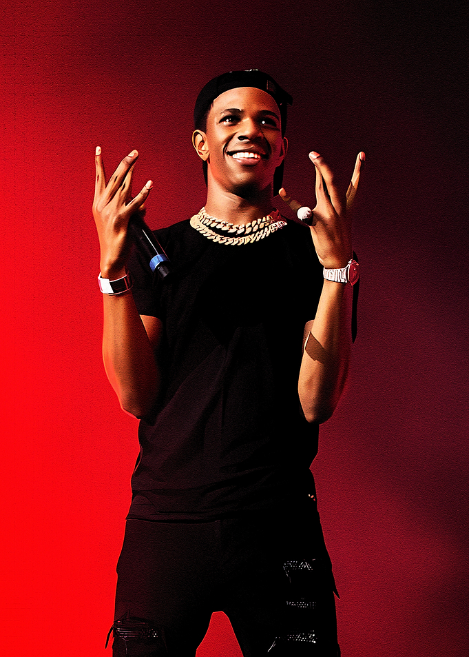A Boogie wit da Hoodie performing