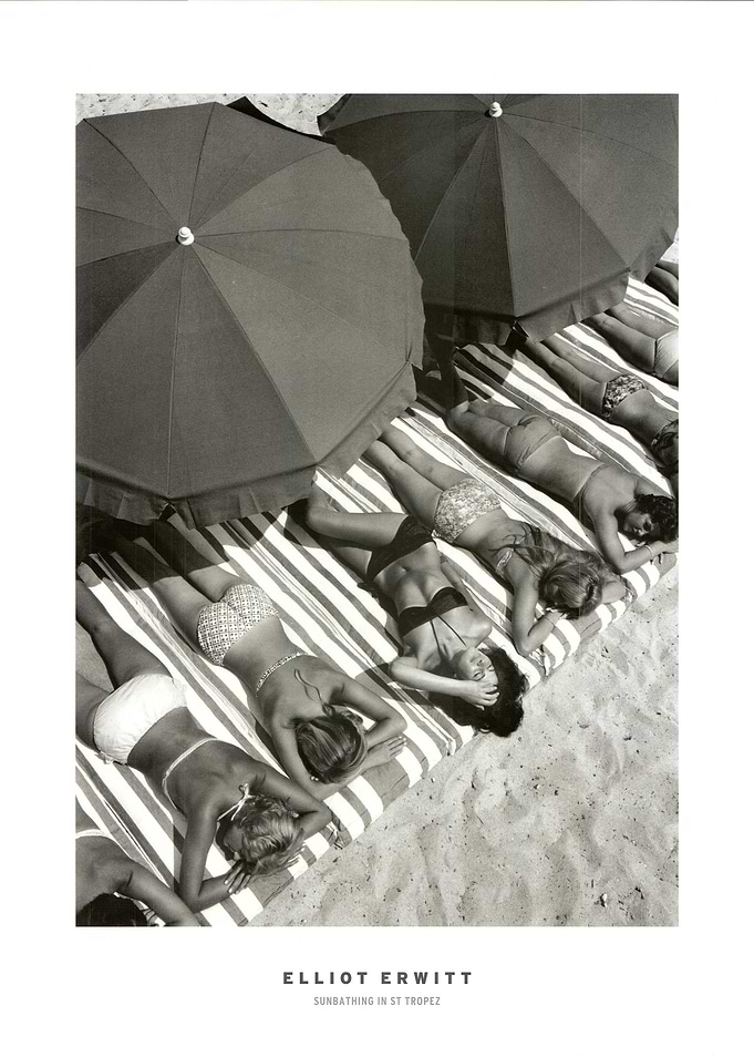 Elliot Erwitt Sunbathing in St Tropez