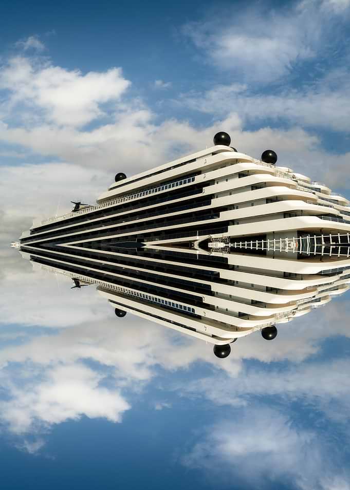 Cruise Ship